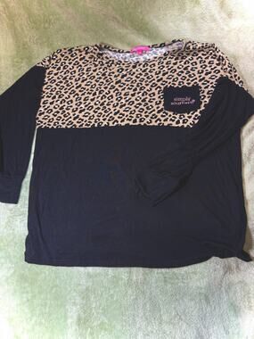 Simply Southern Shirt Women Leopard Cheetah ColorBlock Long Sleeve Pocket Sz M